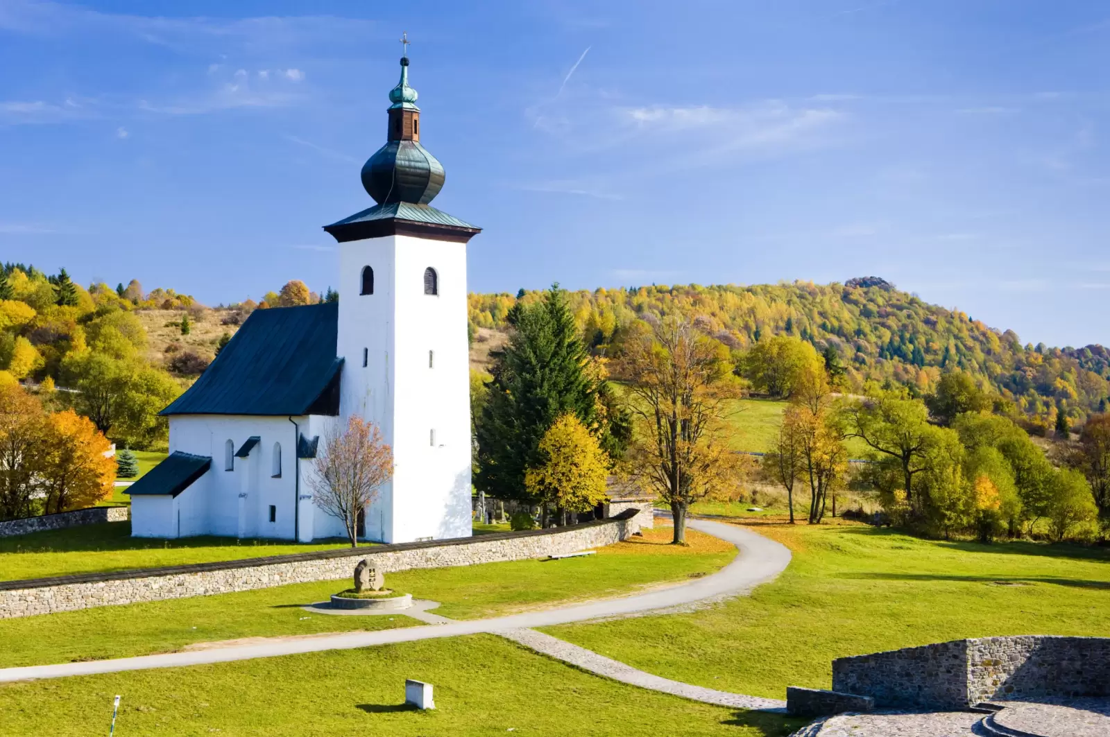 kremnicke bane geographica center of europe slovakia