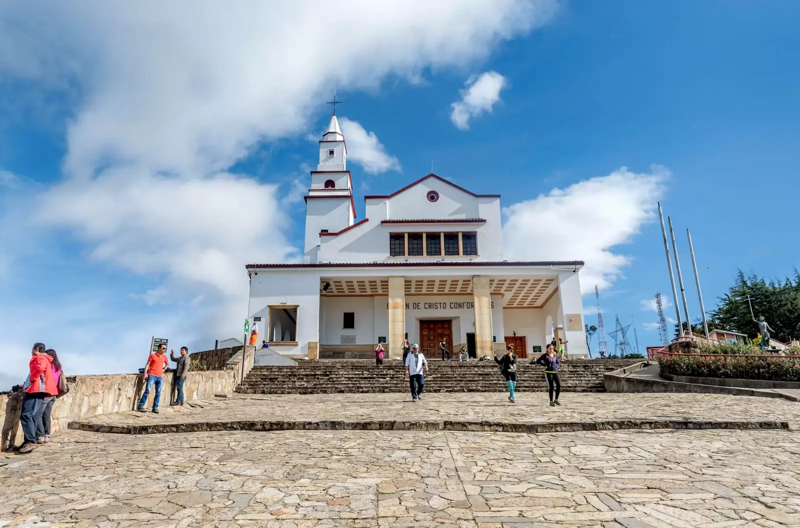 monserrate church in bogota colombia