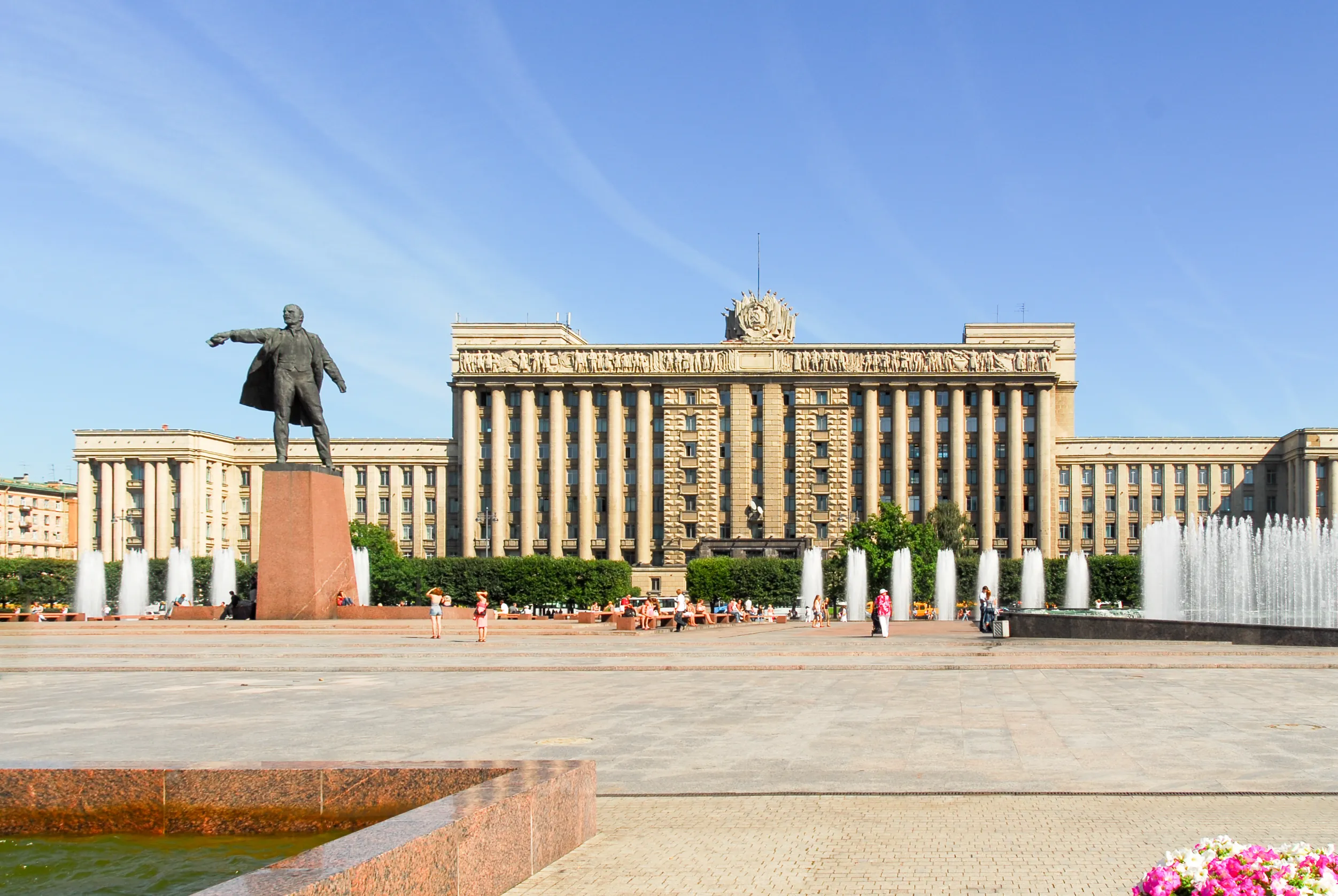 moscow square in saint petersburg
