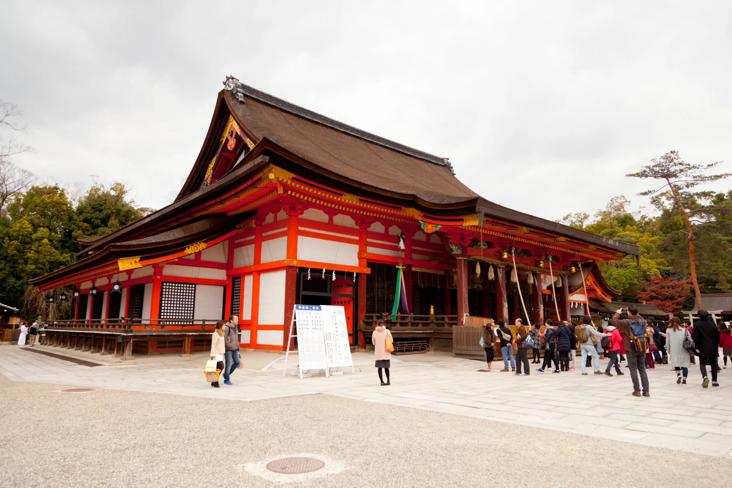 ruins of fukuoka castle are located in the middle of the city in maizuru park