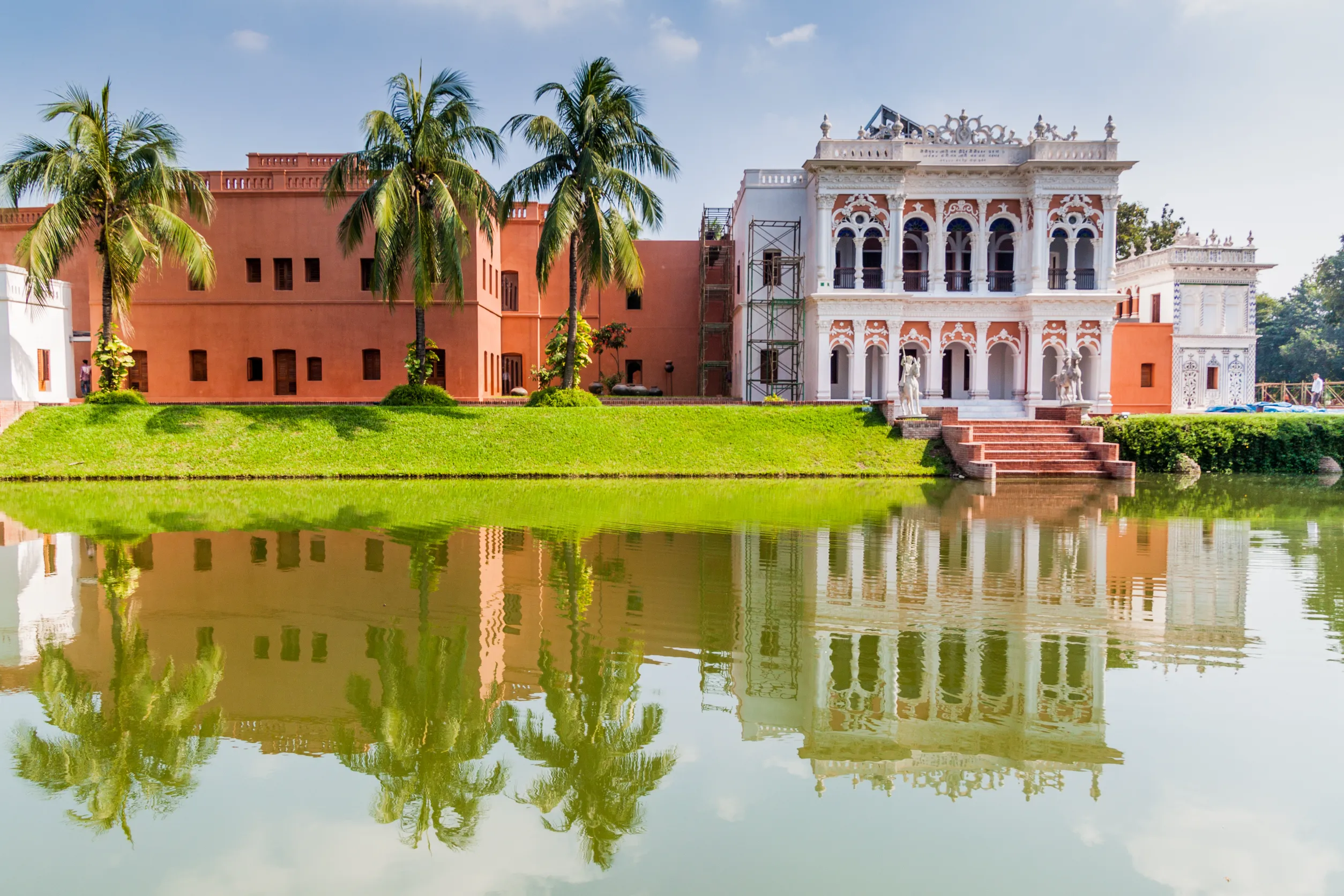 sadarbari sardar bari rajbari palace folk arts museum in sonargaon bangladesh
