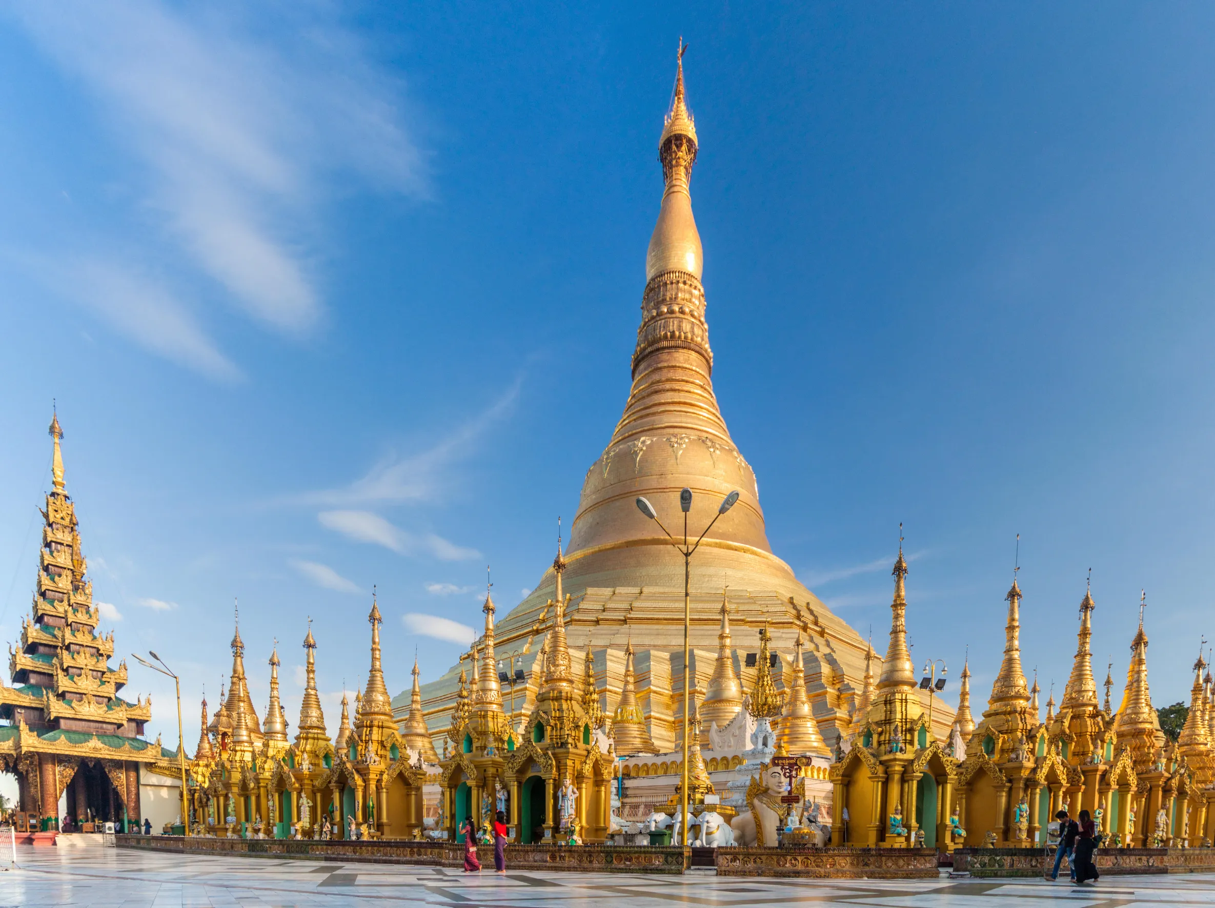 shwedagon paya pagoda in yangon myanmar