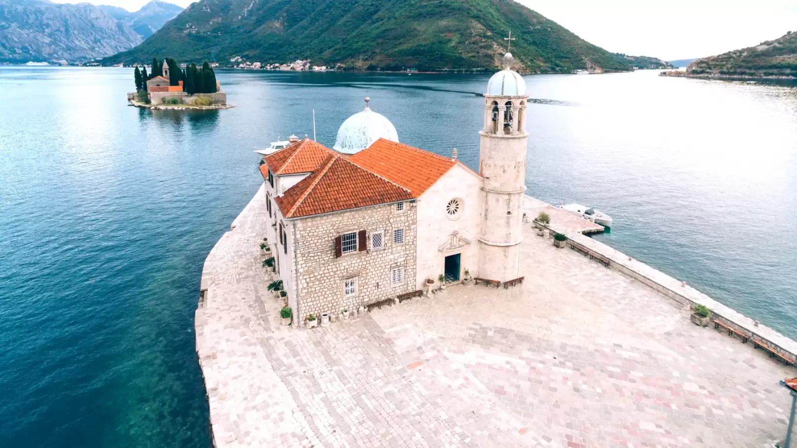 the island of gospa in montenegro