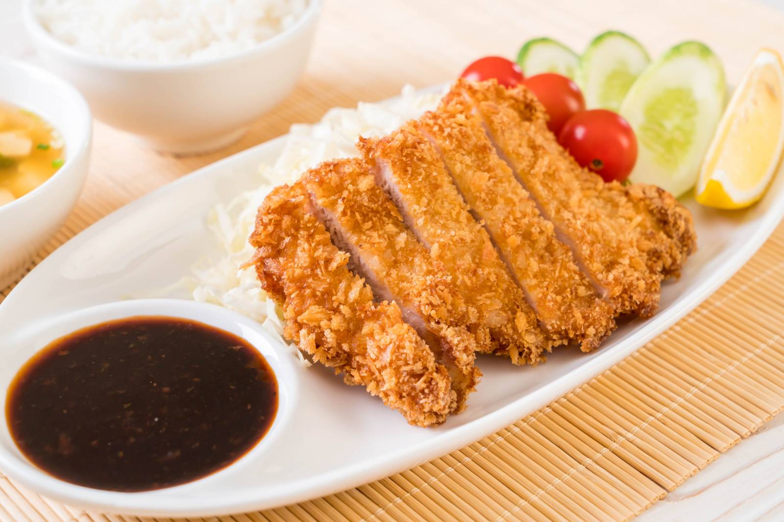 Crispy Tonkatsu with Sauce and Salad